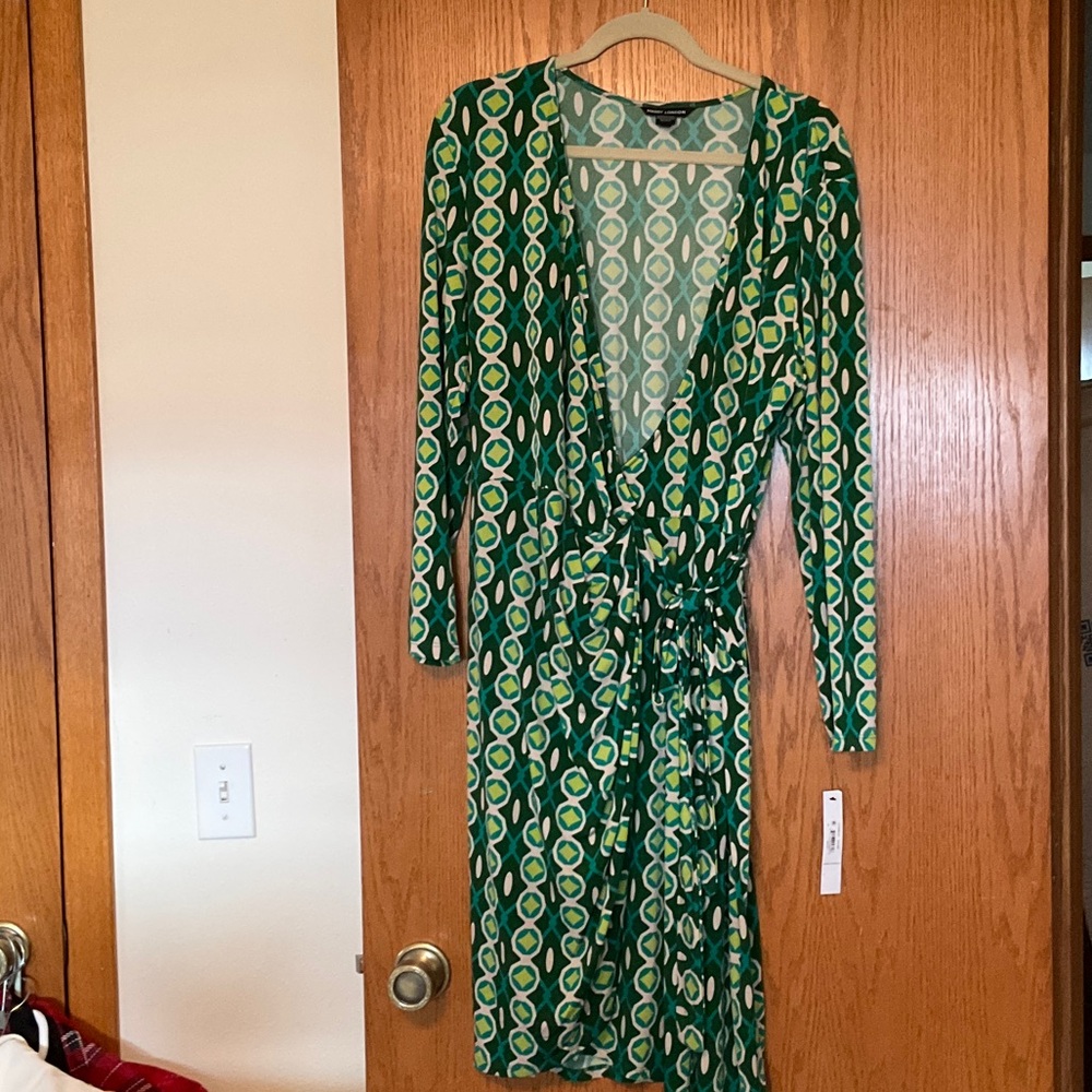 Maggy London Green Patterned Wrap Dress